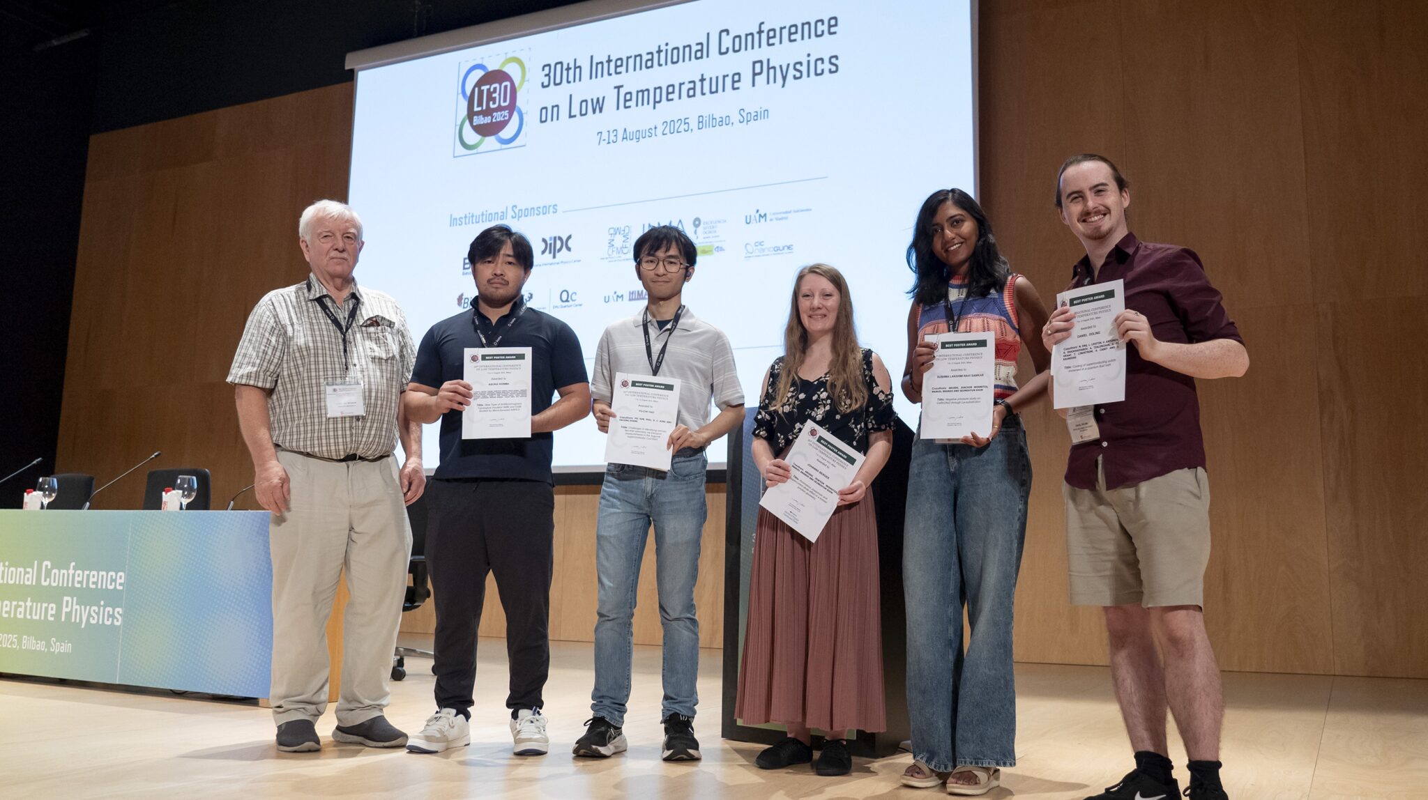 Poster Prize at the 30th International Conference on Low Temperature Physics